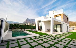 Xalet a Balcón de Finestrat-Terra Marina. Exclusivo chalets de 3 dormitorios, sótano y vistas panorámicas