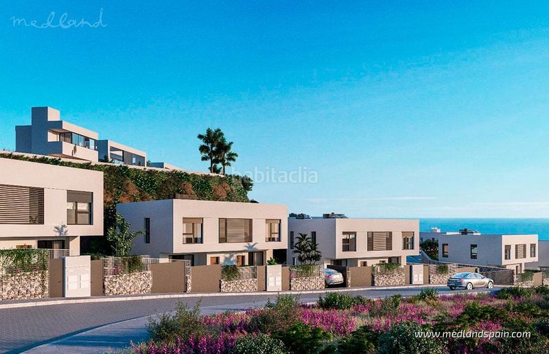 Foto c3d997f2-7ac5-412f-a684-4b7711787647. Casa adossada amb aparcament piscina a Riviera del Sol Mijas