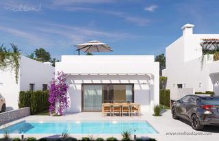 Chalet en Lomas de Cabo Roig - Los Dolses. Chalet de lujo en una sola planta con 3 dormitorios y piscina pr