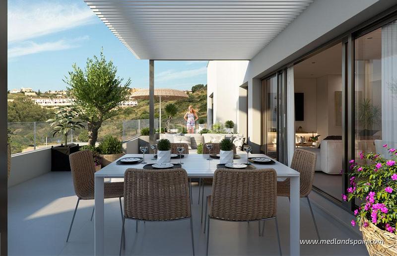 Foto bcf8d7de-d49f-4bf1-8c9b-78cf7eb91f81. Apartamento s con jardín privado a 250 m de la playa en Casares