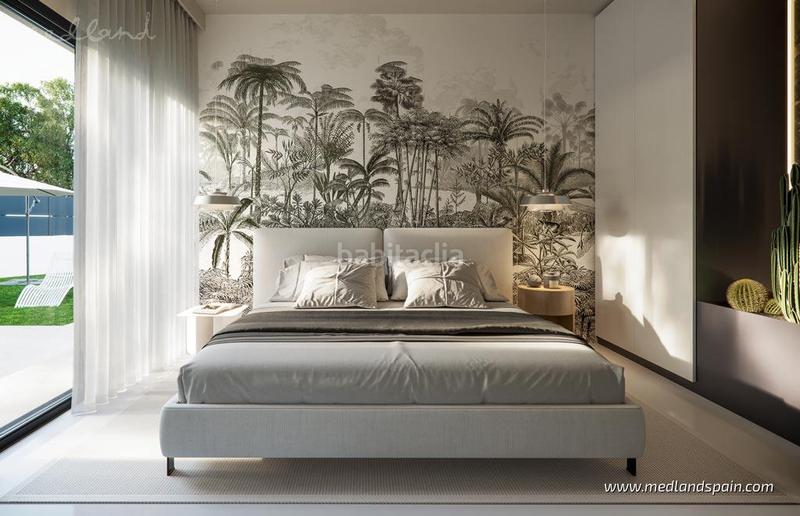 Foto f01f5666-6af7-454c-9eac-81f6d2cb66ba. Chalet  en una planta con solárium privado en San Miguel de Salinas