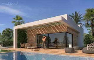 Chalet en Las Lomas de Rame-Bahía Bella. Villas de una planta con solárium y sótano en primera línea en l
