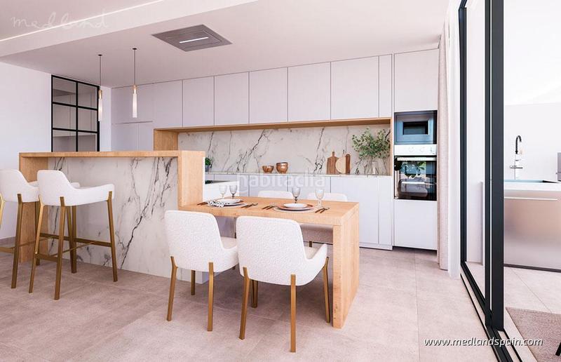 Foto 0a9e3521-38ea-412f-bdad-6bca5592917d. Appartement mit heizung pool in altos de Estepona Estepona