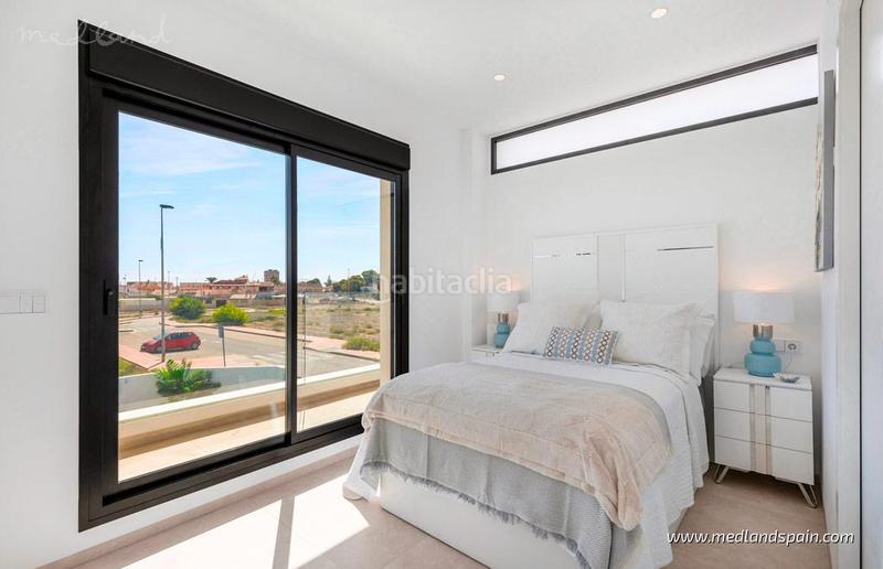 Foto 245ca282-0d2c-49c8-abc4-e422d20fbd18. Xalet amb calefacció aparcament piscina a San Javier San Javier