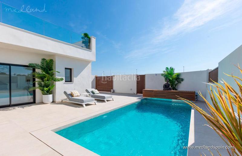 Foto 8f52957b-1cad-47a1-a191-aad6b93df1e6. Xalet amb calefacció aparcament piscina a San Javier San Javier