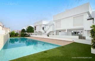 Apartament a Pilar de la Horadada Ciudad. Apartamento en planta baja con amplia terraza en pilar de la hor