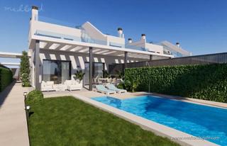 Chalet en Los Narejos_Punta Calera. Chalets en primera línea de playa con piscina privada en los alc