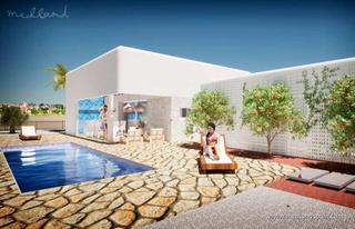 Chalet en Pueblo-Ubanizaciones. Villa en una planta con piscina privada y gran parcela en alfaz