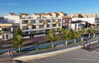 Apartament a Los Cuarteros. Apartamento en planta baja de 3 dormitorios en primera línea de