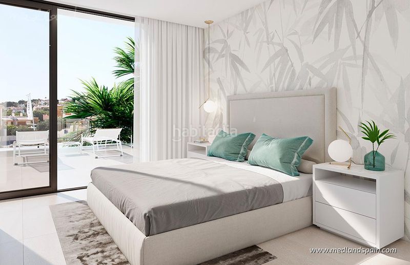 Foto c3d87da9-3157-4b17-b293-2535757d40b5. Chalet villa exclusiva con 4 dormitorios, sótano y piscina privada en Finestrat