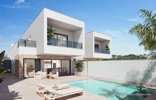 Chalet en San Pedro del Pinatar. Chalets adosados de 3 dormitorios y piscina privada en san pedro