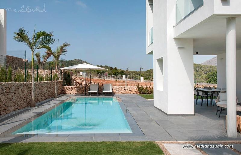 Foto eb5018a7-db86-4de6-b03f-6858a33474c0. Xalet amb aparcament piscina a La Manga Club Cartagena