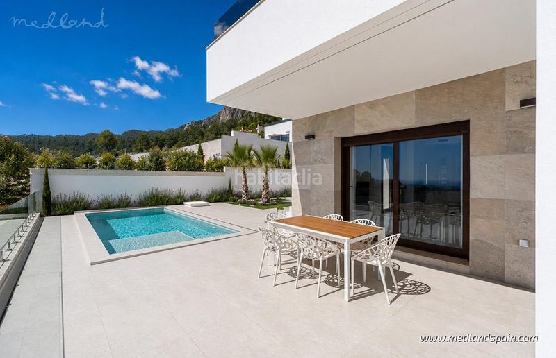 Foto 48498924-588b-42f5-af8a-8fb237c37b9e. Xalet amb aparcament piscina a balcón de ponoig - Polop paradis - Polop hills Polop