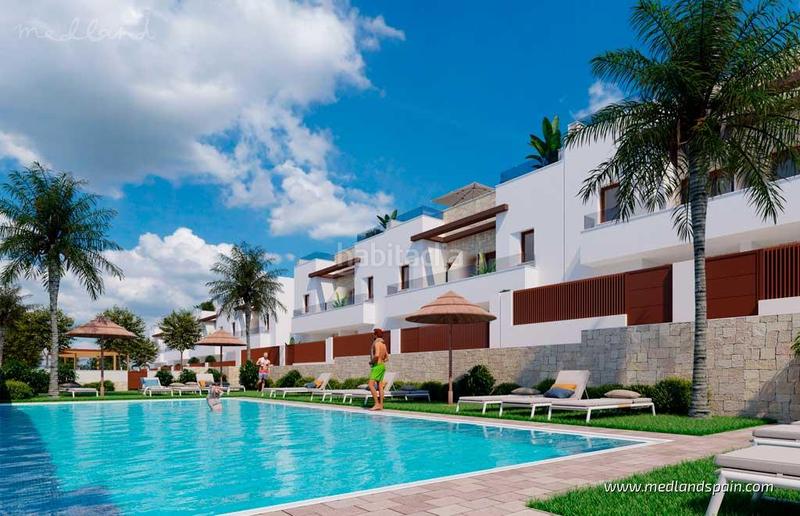 Foto 523d860a-2972-44e7-8bcf-0d1bea7f82a4. Reihenhaus mit parking pool in Desamparados - Hurchillo - Torremendo Orihuela