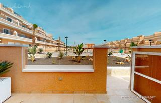 Apartament a Pilar de la Horadada Ciudad. Apartamento de 3 dormitorios con jardín privado en pilar de la h
