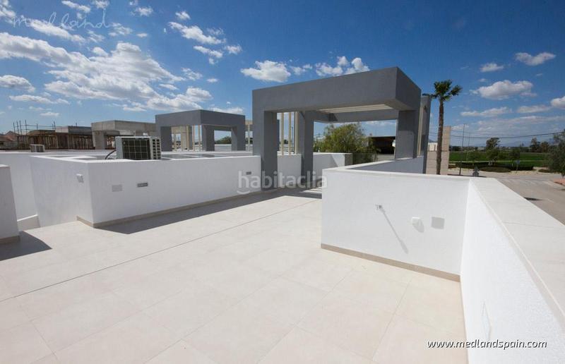 Foto 0c944b2a-ff78-4040-bcaf-27ed998e73b1. Apartamento s en planta alta con solárium privado en San Fulgencio