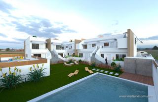 Apartament a Pilar de la Horadada Ciudad. Apartamento en planta baja con 3 dormitorios y amplia terraza en
