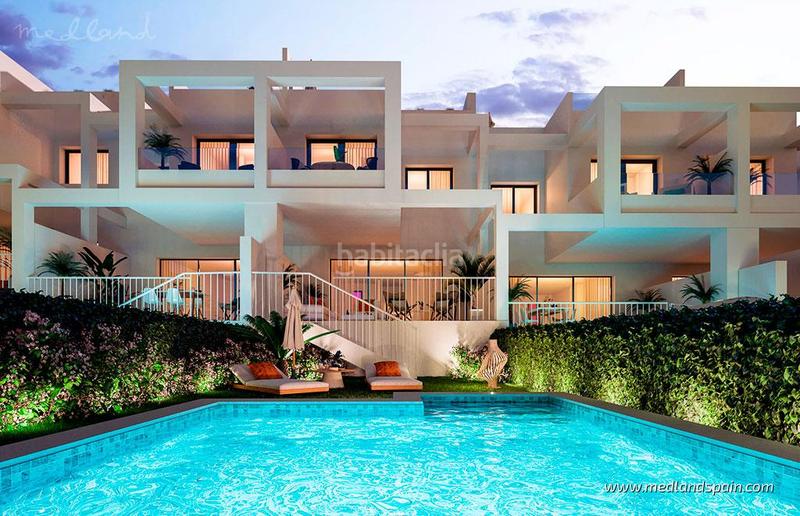 Foto 3c3c1e43-ba3b-4cad-b434-94e8f9dfddf5. Casa adossada amb calefacció piscina a Chullera Manilva