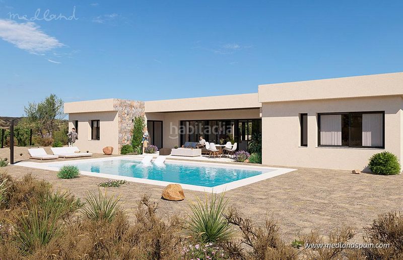Foto 3d1dfbed-a9c2-4046-8548-3153834a4b86. Xalet amb piscina a Yecla