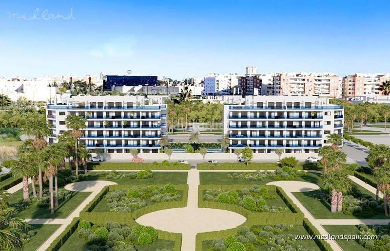 Foto 35d7d2c6-98cd-437e-9e35-849fcb1c8cf5. Apartament amb calefacció piscina a Las Flores Mijas