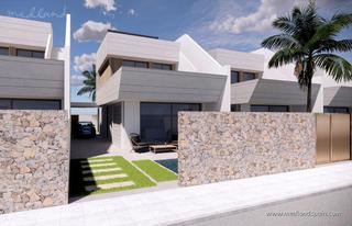 Chalet à San Javier. Moderna villa con 3 dormitorios, solárium y piscina privada en s