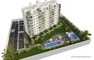 Apartament a Las Azaleas-Alkadir. Elegantes áticos con amplias terrazas y vistas al mar en cala de