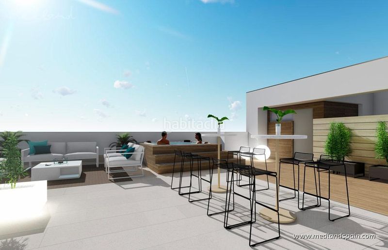 Foto 505d5cc5-48d9-4daa-8d4a-ab98f8250b92. Apartamento ático dúplex de 3 dormitorios a 250 m de la playa en Torrevieja