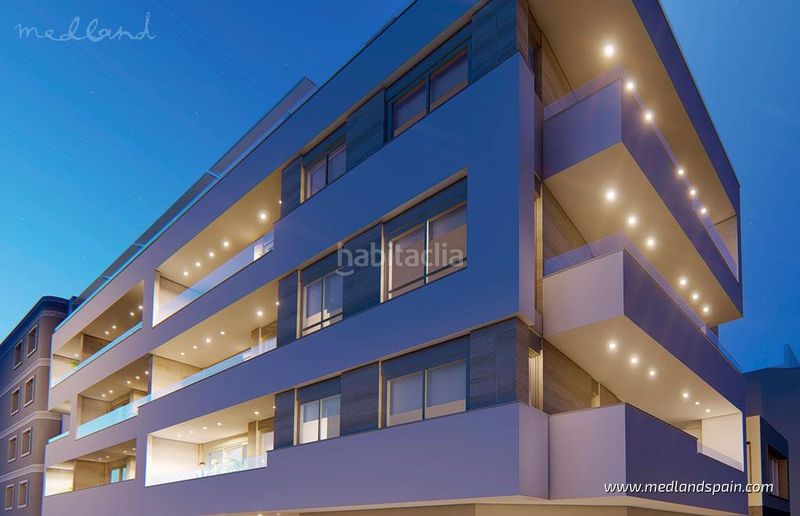 Foto bdb7a1ab-04c0-416a-8f9f-d71f48108bf0. Apartamento ático dúplex de 3 dormitorios a 250 m de la playa en Torrevieja