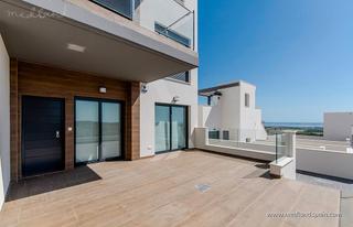 Apartament a San Miguel de Salinas. Bungalow en planta baja con jardín privado en san miguel de sali