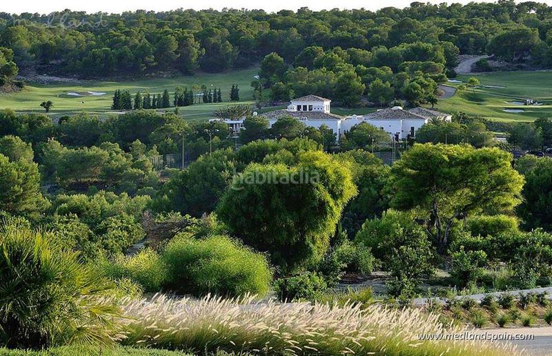 Foto 8046f470-4b96-4bd1-8182-d6cf4387d8ac. Chalet con riscaldamento parcheggio piscina in Lomas de Campoamor - Las Ramblas Orihuela