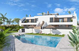 Appartement à Las Salinas. Apartamentos en planta baja con 3 dormitorios en vera, con jardí
