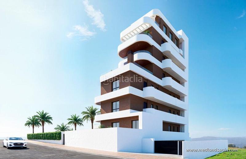 Foto 51628910-7c57-459d-a141-bfb76b40eadc. Piccolo appartamento con piscina in Puerto Deportivo Guardamar del Segura