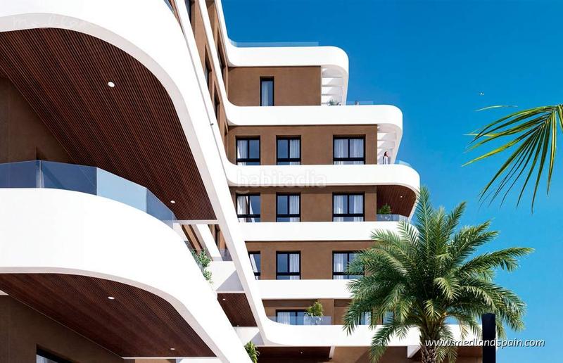 Foto 09dfe1fc-783c-4cf8-9881-b14b80789f7b. Apartamento  en planta baja con 2 dormitorios y gran terraza en Guardamar del Segura