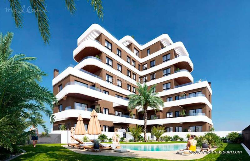 Foto 158134b7-ca70-4bdf-b068-314aec589b25. Apartamento  en planta baja con 2 dormitorios y gran terraza en Guardamar del Segura