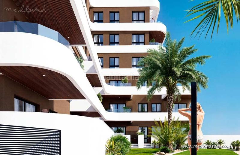 Foto a2dc979a-2189-47b5-8d98-97d79757bc4e. Apartamento  en planta baja con 2 dormitorios y gran terraza en Guardamar del Segura