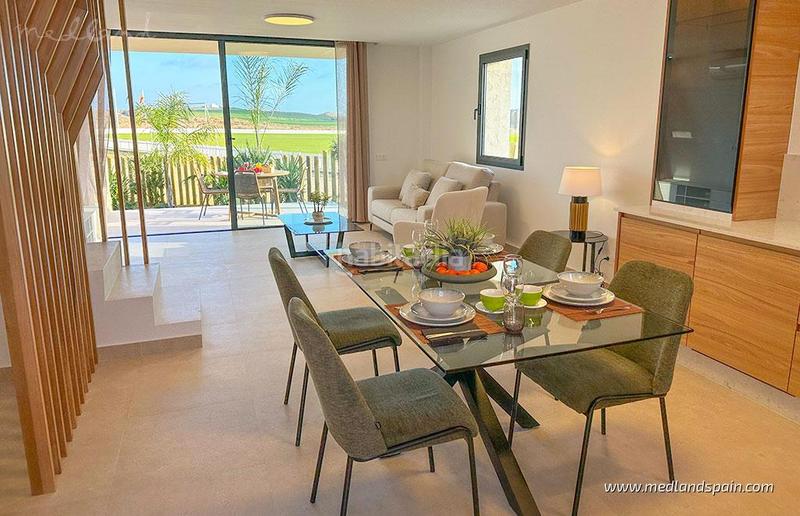 Foto 4686fd21-fe2d-4636-8458-71bf15c2b738. Maison jumelée avec piscine dans Desert Spring Golf Cuevas del Almanzora