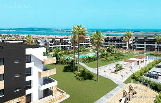 Appartement in Zona Carrefour - Urbanizaciones. Ático en la siesta, torrevieja con solárium privado