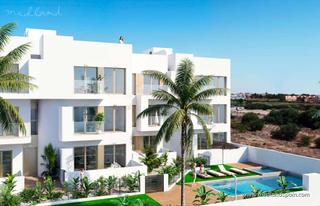 Apartamento en Las Lomas de Rame-Bahía Bella. Apartamento en los alcázares con vistas al campo de golf