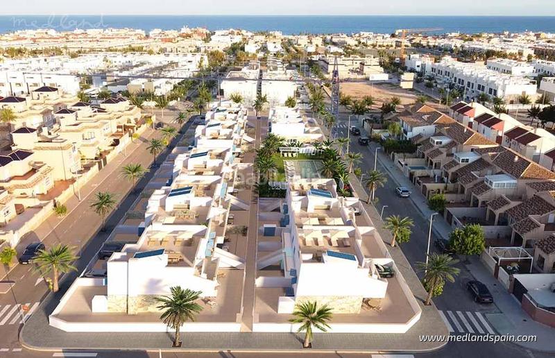 Foto 7f4e07b0-33f2-4c49-97db-e2136f646ce2. Chalet avec parking piscine dans Torre de la Horadada Pilar de la Horadada