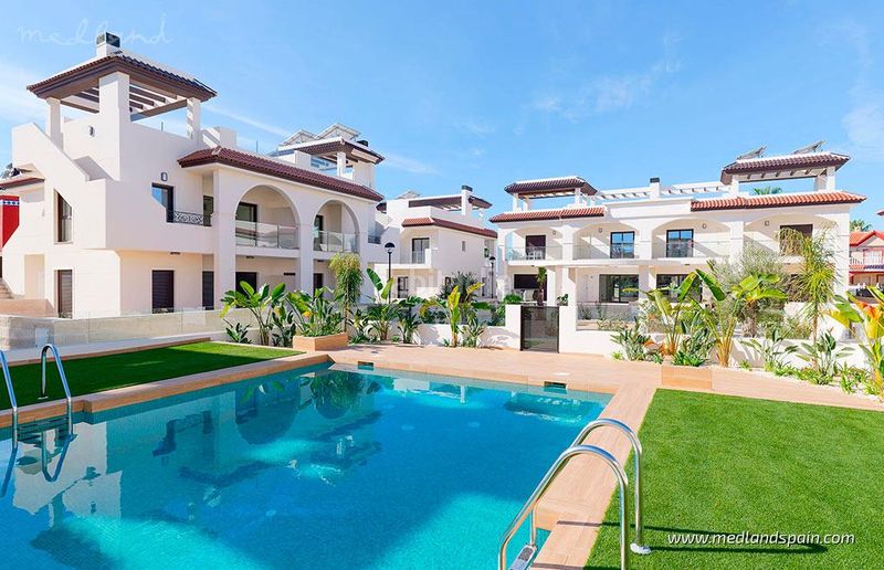 Foto d5b5cdac-ad21-4e2e-834f-44b2e51d7f95. Apartament amb piscina a Lo Marabú Rojales