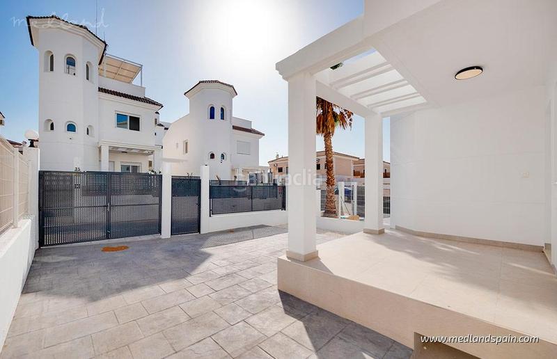 Foto eefd556d-2062-46b8-ad3a-57f16ac1e73c. Chalet with pool in San Fulgencio