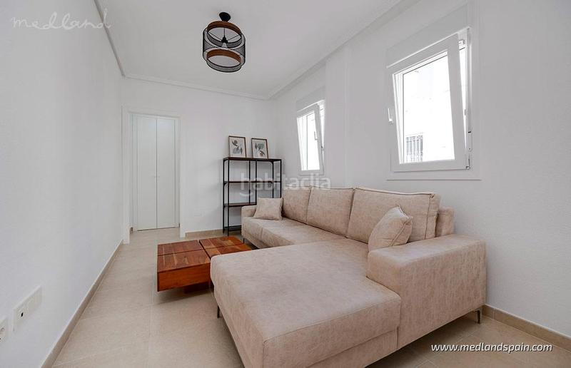 Foto f1ebc916-9e73-4638-b28d-91ca59fa10b8. Chalet with pool in San Fulgencio