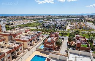 Apartamento en Lomas de Cabo Roig - Los Dolses. Ático con 2 dormitorios y solárium en cabo roig