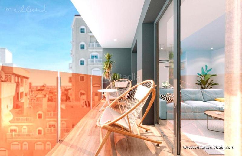 Foto de7655ea-8a62-49aa-82ac-e40b05578322. Apartament amb piscina a Parque de las Naciones Torrevieja