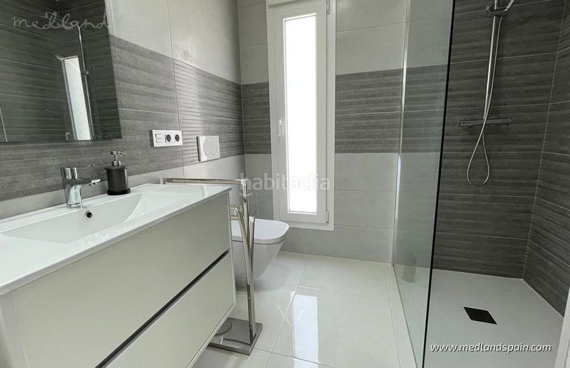 Foto dedf5e11-d0e2-49ce-8ec7-4fea2e325a8e. Xalet a Rafal