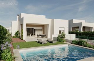 Chalet à Algorfa. Villa en una sola planta con 3 dormitorios, piscina privada y só