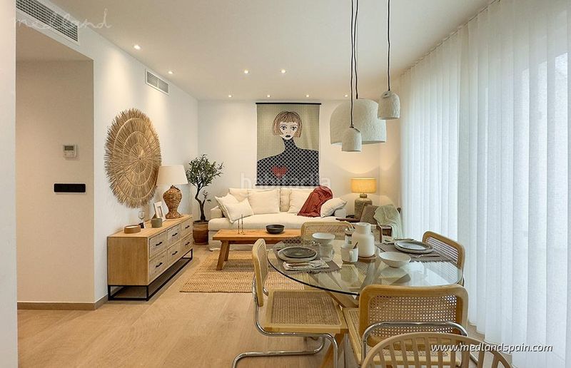 Foto f67e9fbe-2801-4fc1-b325-96fb3500aa6b. Apartamento s en planta alta con 3 dormitorios y amplio solárium en la finca golf en Algorfa