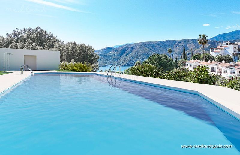 Foto 4978a676-24a4-4428-bd0d-c94cfe4b4d14. Apartament amb piscina a Istán