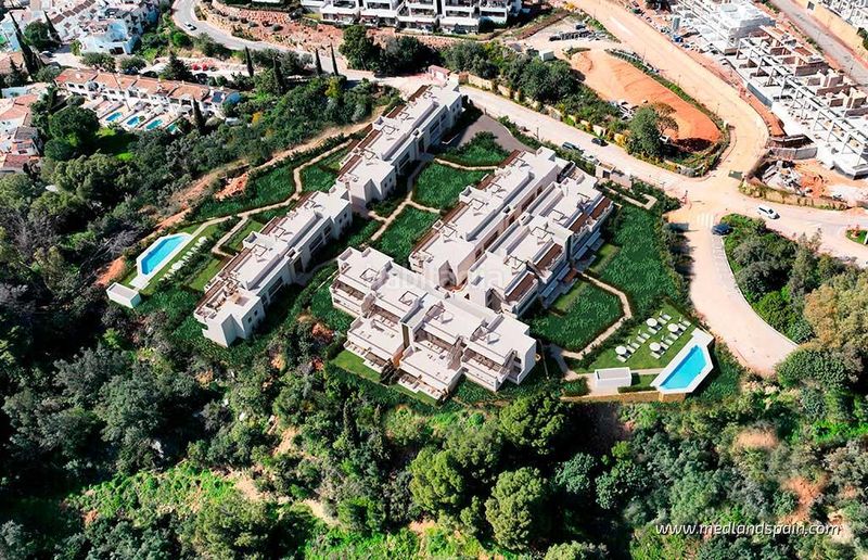 Foto dfca6511-79ea-442a-a325-8fa15691d7fc. Apartament amb piscina a Istán