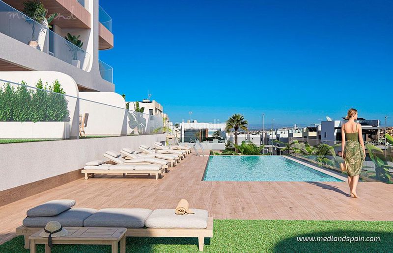 Foto abb93979-19cf-4afa-929f-188fd139f31e. Apartament amb piscina a Benijófar
